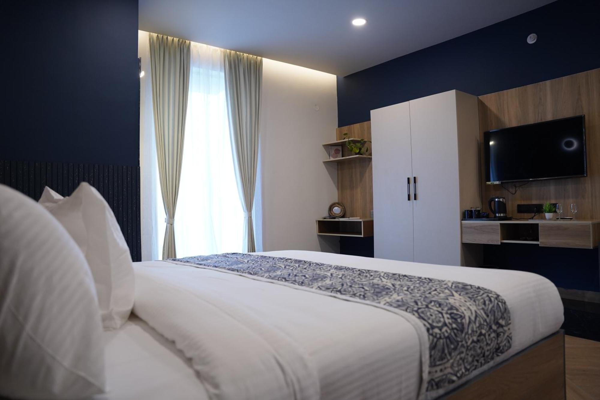 The Continental Inn & Suites Mysore Eksteriør billede