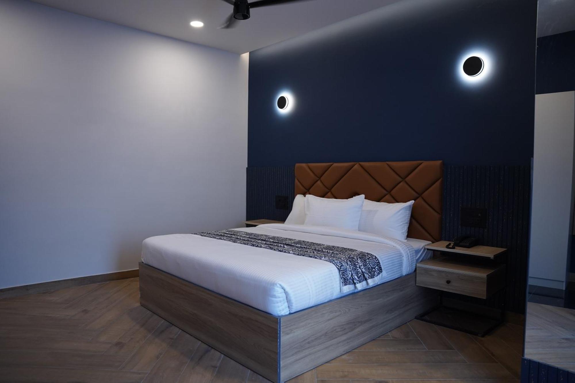 The Continental Inn & Suites Mysore Eksteriør billede